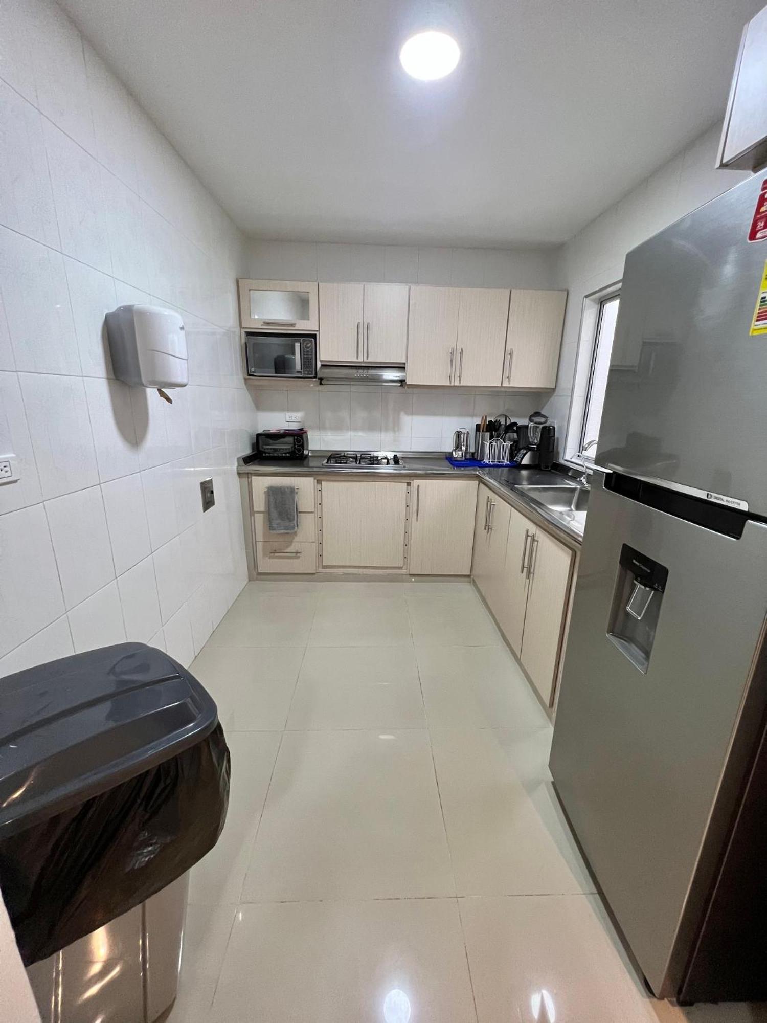 Lujoso Completo Hasta 9 Personas 4 Apartment Valledupar